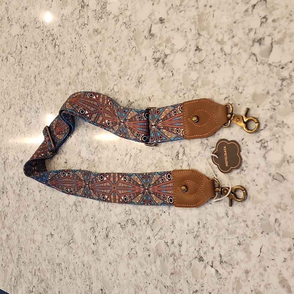 Purse or gituar strap abstract print leather new!